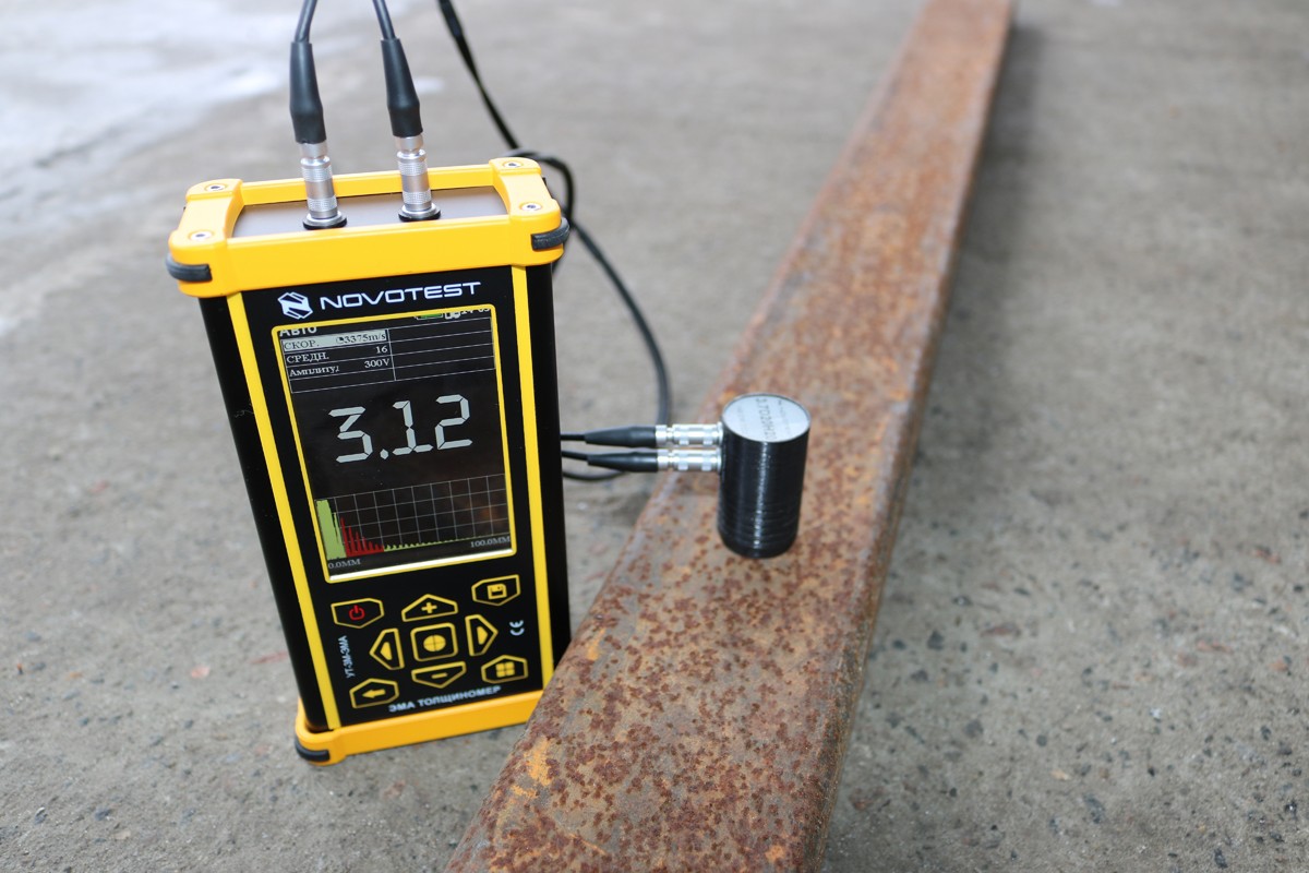 NOVOTEST UT-3M-EMA mengukur ketebalan baja berkarat tanpa liquid couplant